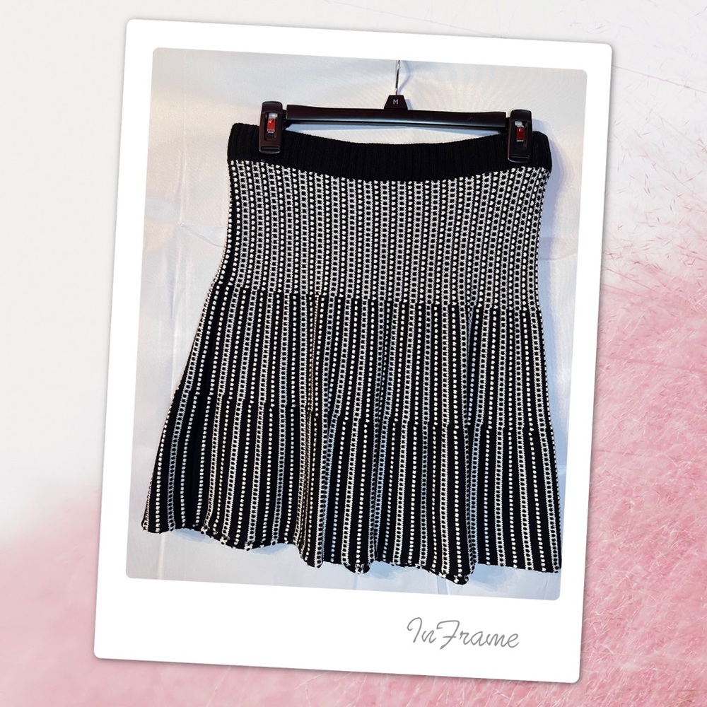 Candies black and white skirt
